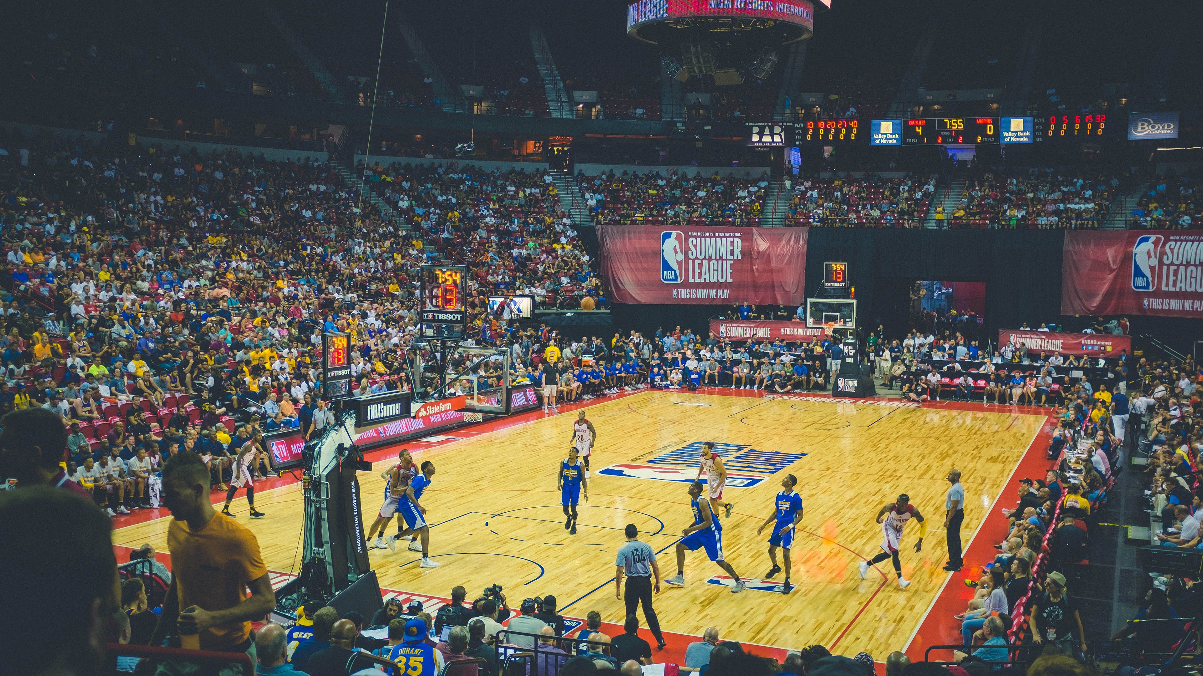 中国篮球职业联赛裁判员技术水平提升与培训体系建设，2020篮球裁判培训